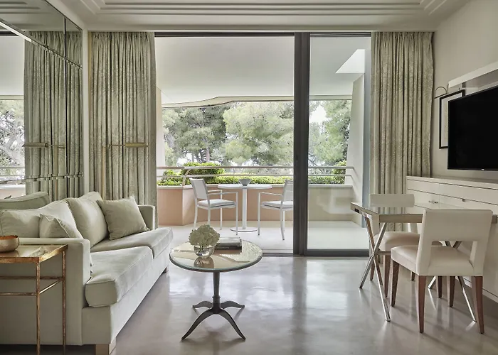 Grand-hotel Du Cap-ferrat, A Four Seasons 5* 费拉角圣让