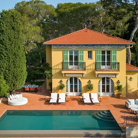 Grand-hotel Du Cap-ferrat, A Four Seasons 5* Saint-Jean-Cap-Ferrat