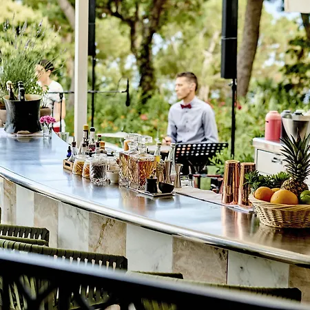 Hotel Grand-hôtel Du Cap-ferrat, A Four Seasons Saint-Jean-Cap-Ferrat