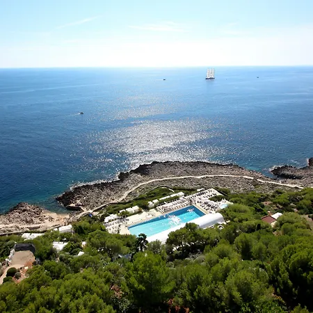 Grand-hôtel Du Cap-ferrat, A Four Seasons