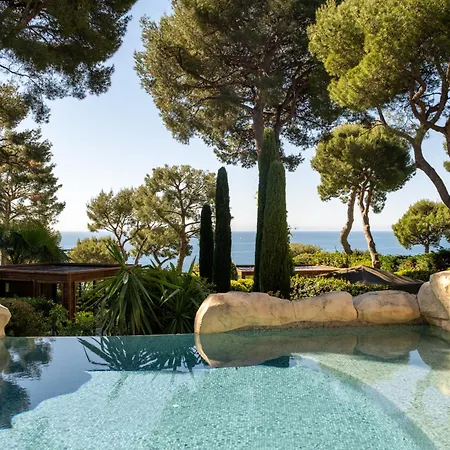 Hotel Grand-hotel Du Cap-ferrat, A Four Seasons 5*